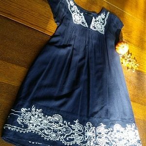 Sz Small One Clothing Embroidered Navy/white dress
